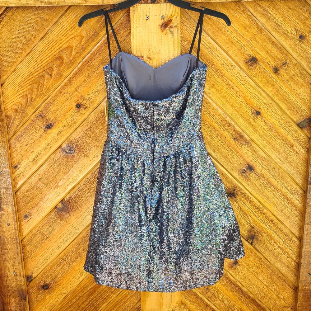 NWTs Windsor Strapless Sweetheart Charcoal Solid Sequin Dress - Picture 2 of 7